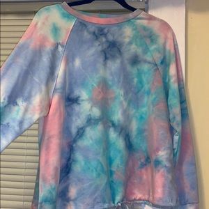 Tie-Dye Long Sleeve